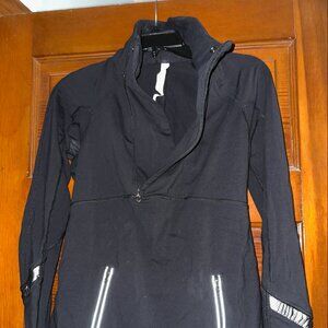 Lululemon Run: Dash Pullover | Black Half Zip Reflective Jacket | Size 6 | Excel